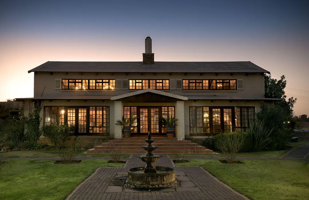 The Highlander Hotel Dullstroom-1