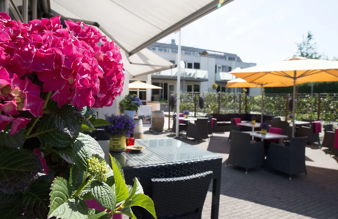 Strandhotel Bos En Duin-1