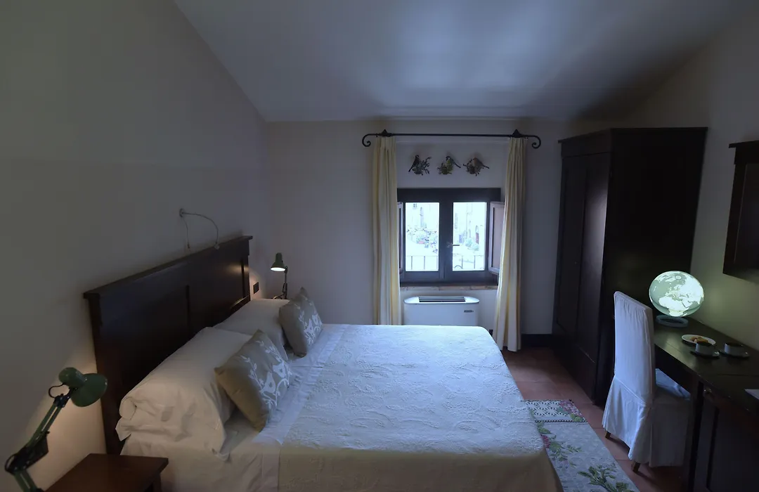 Hotel Palazzo Piccolomini-1