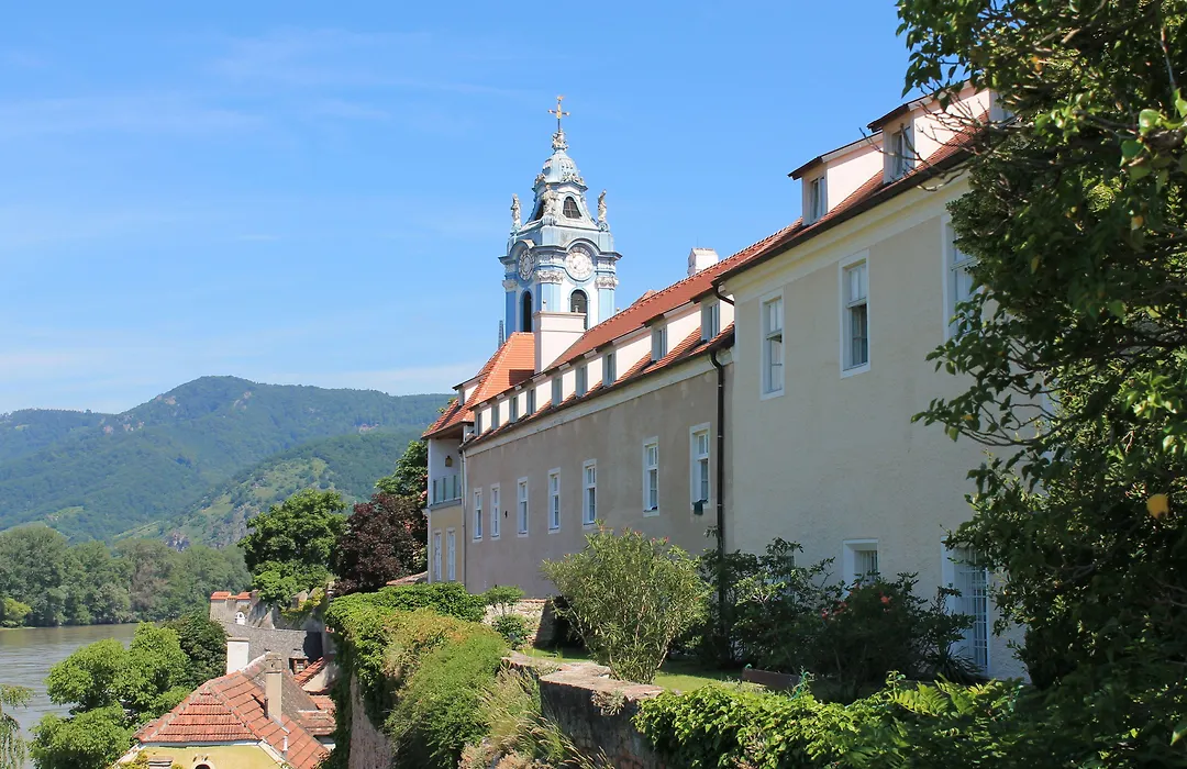 Hotel Richard Löwenherz-1