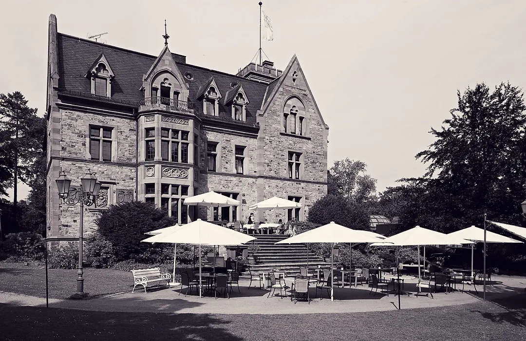 Romantik Hotel Schloss Rettershof-1