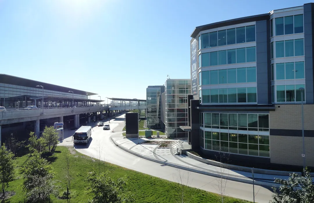 The Grand Winnipeg Airport Hotel By Lakeview-1
