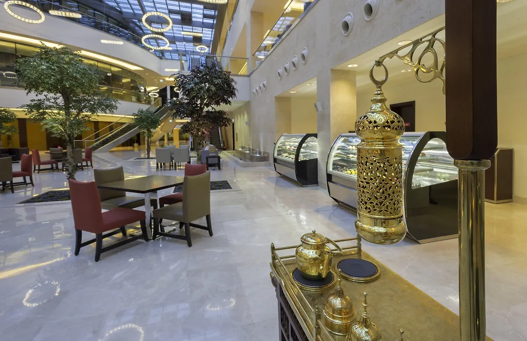 Crowne Plaza Riyadh - Rdc Hotel & Convention By Ihg-1