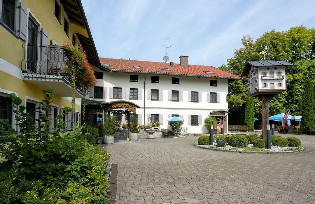 Hotel Neuwirt-1