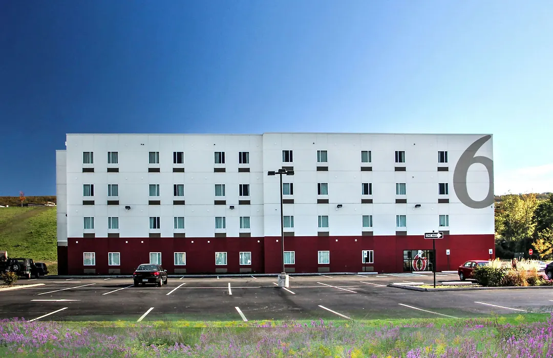 Motel 6 Wilkes Barre Arena-1