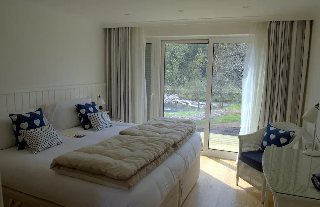 Bridge Of Orchy Hotel-1