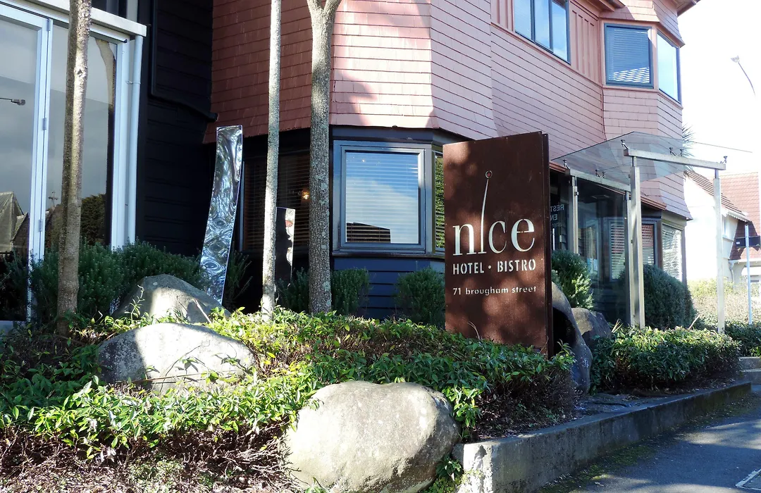 Nice Hotel-1