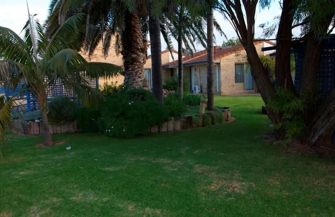Esperance Beachfront Resort-1