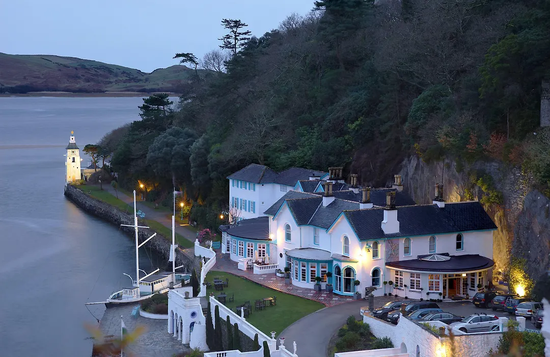 Portmeirion Village & Castell Deudraeth-1