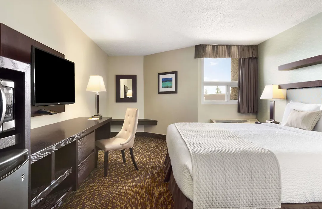 Days Inn By Wyndham Vermilion-1