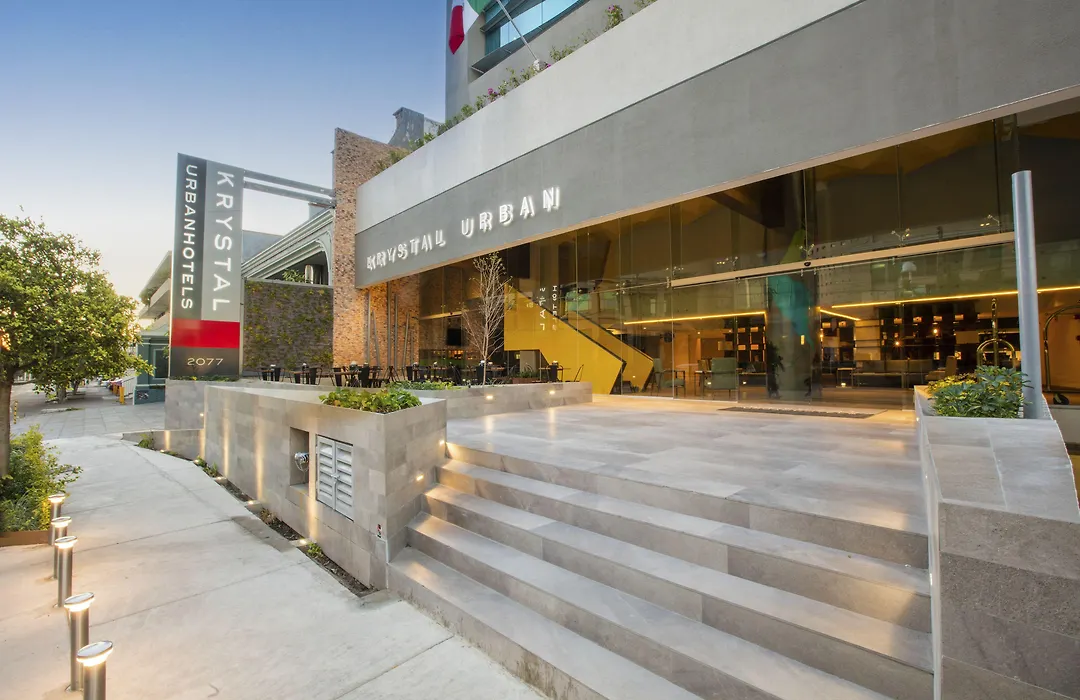 Krystal Urban Guadalajara-1