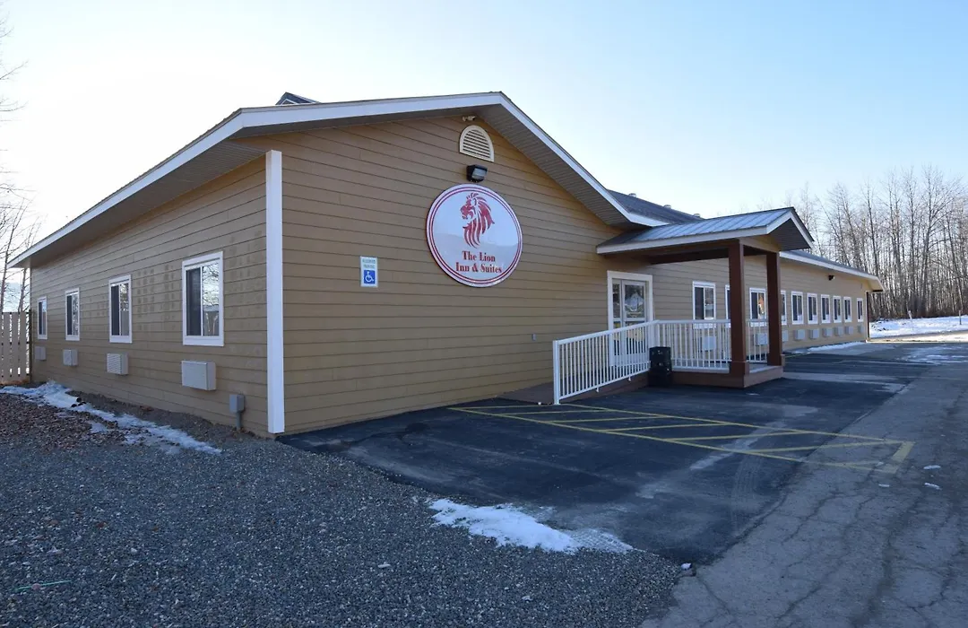 The Lion Inn & Suites-1