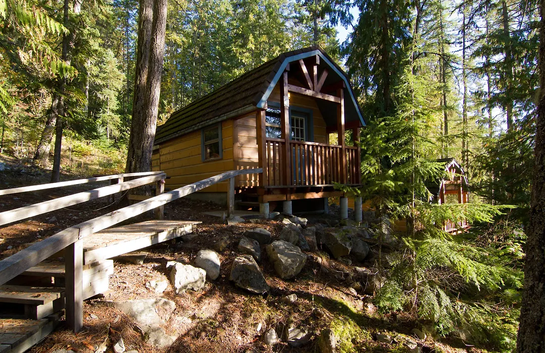 Halcyon Hot Springs Resort-1