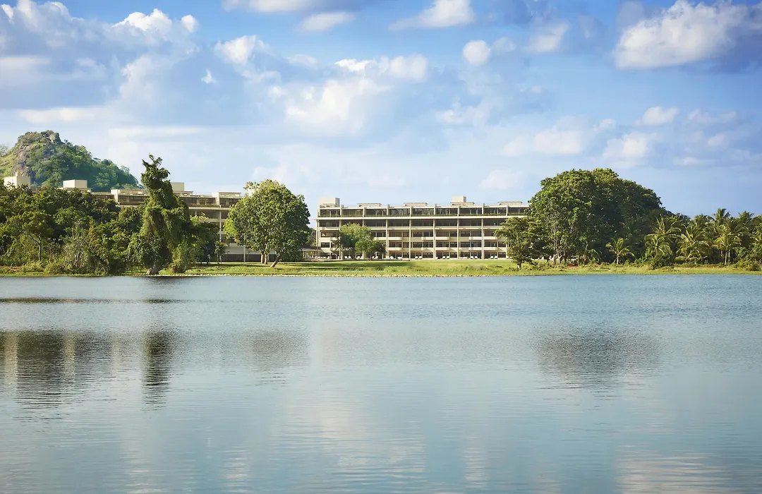 Jetwing Lake-1