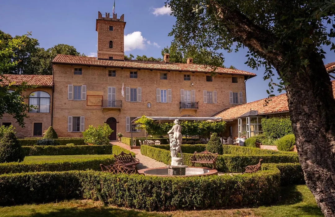 Relais Castello di Razzano-1