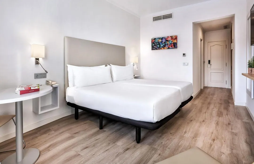 Hotel Melilla Puerto-1