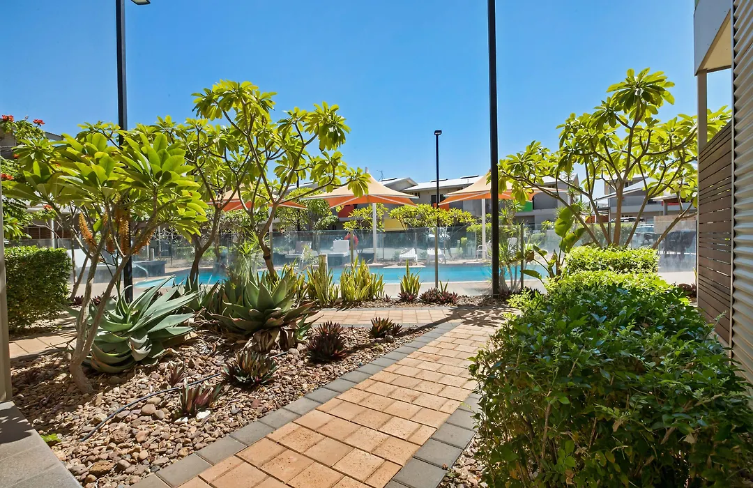 Onslow Beach Resort-1