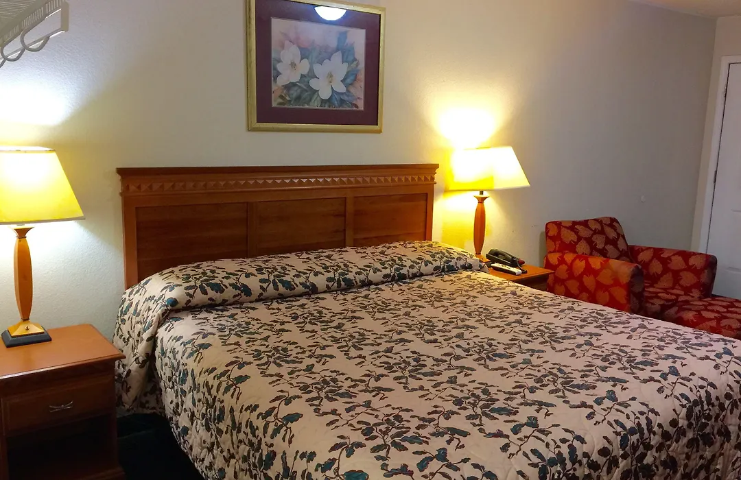 Eufaula Inn-1