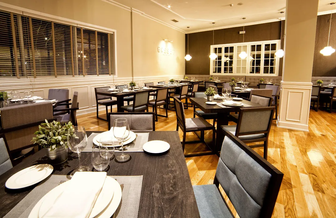 Hotel Parque Real-1