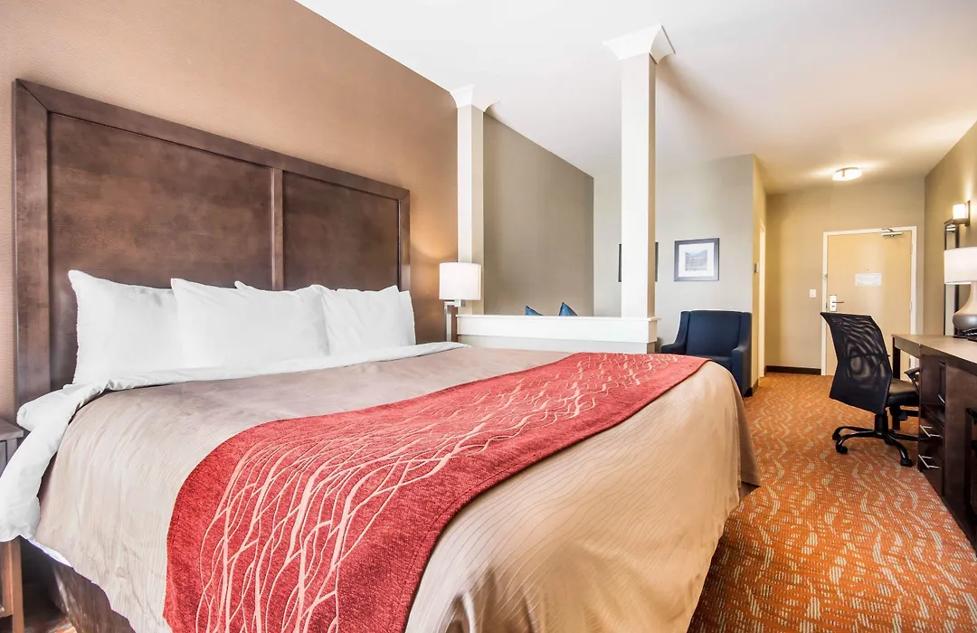 Comfort Inn & Suites Merritt-1
