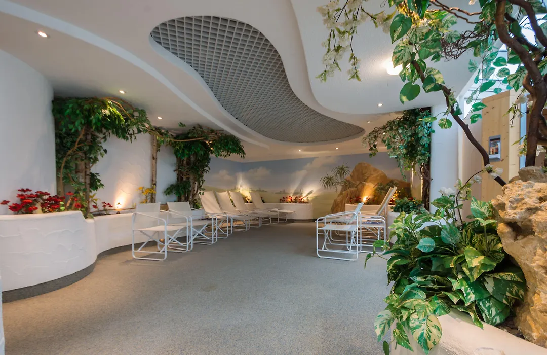 Hotel Fortuna-1