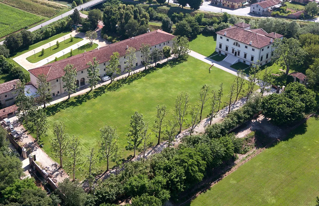 La Barchessa di Villa Pisani-1