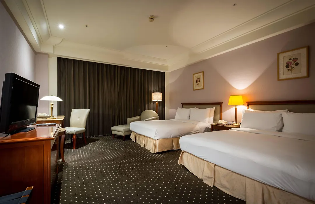 Grand View Hotel-1