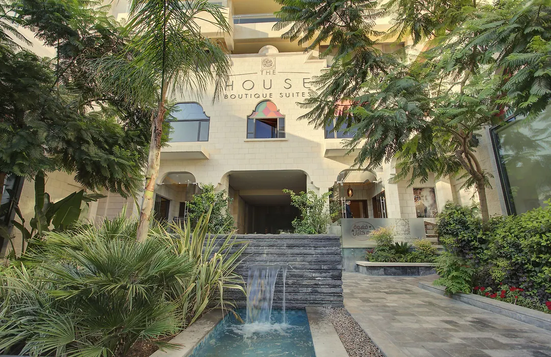 The House Boutique Suites-1