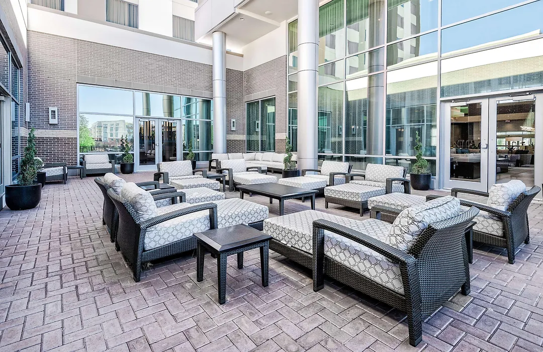 Embassy Suites By Hilton College Station-1