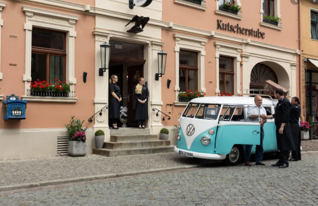 Hotel Schwarzer Adler Tangermuende-1