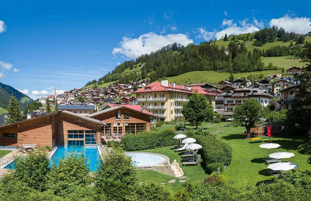 Family Hotel Posta-1