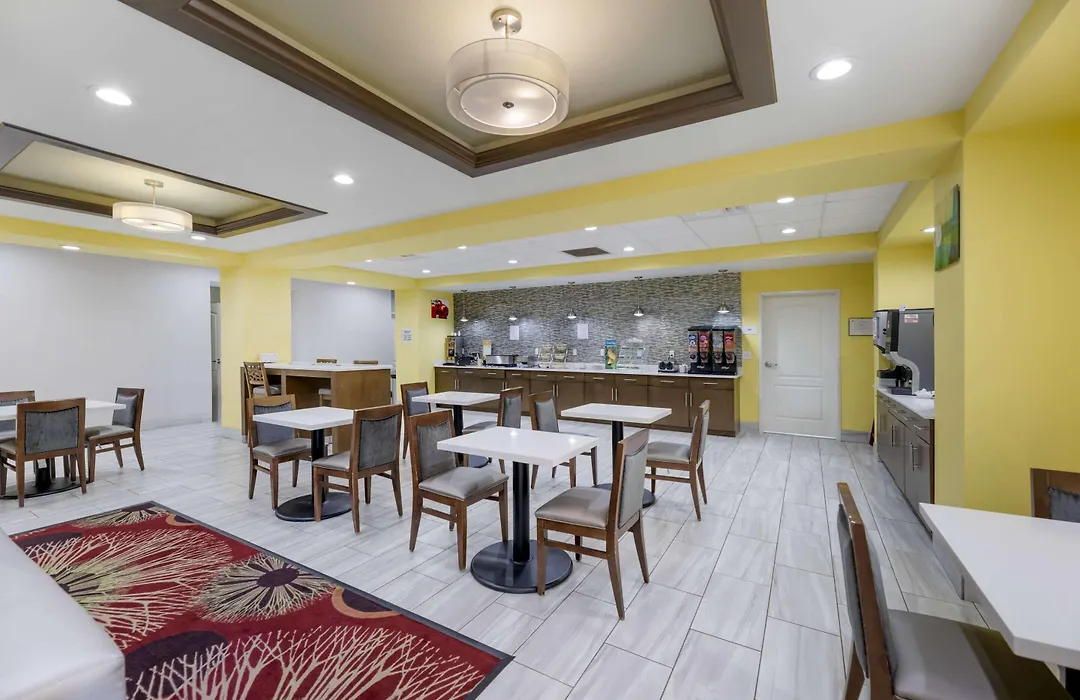 Quality Inn & Suites Carlsbad Caverns Area-1