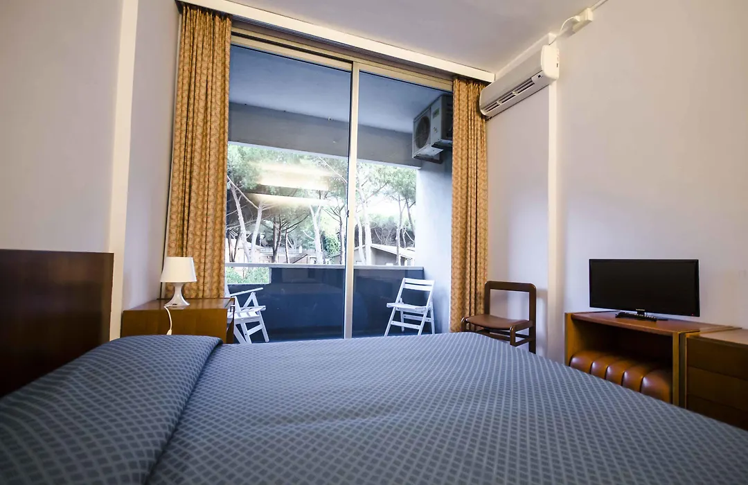 Grand Hotel Helios-1