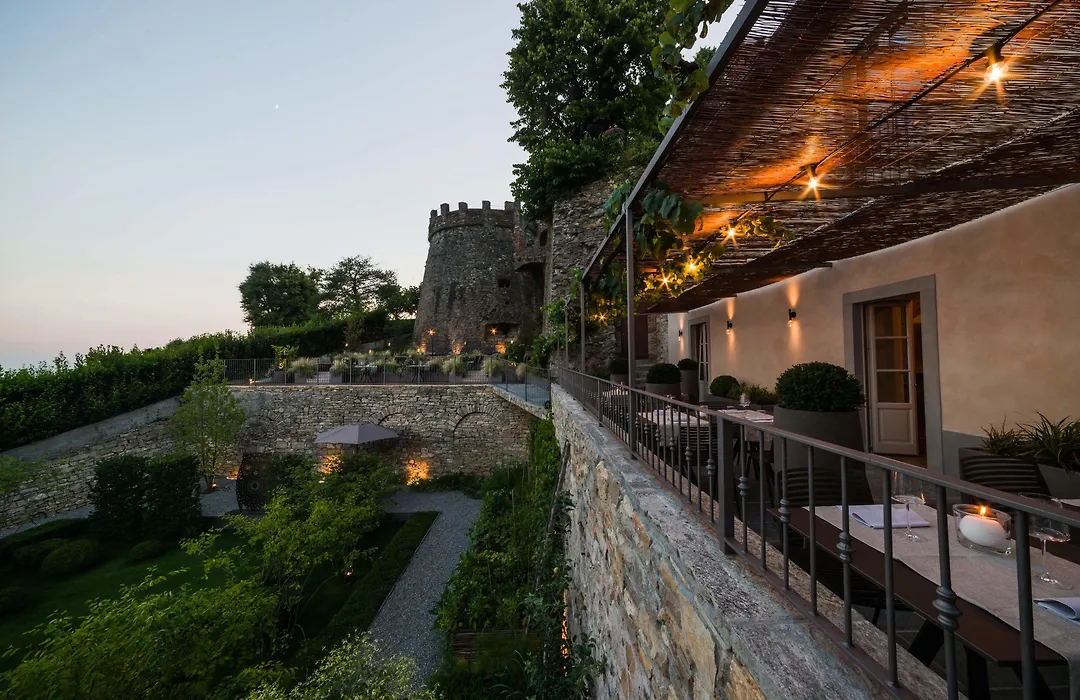 Relais San Vigilio al Castello-1