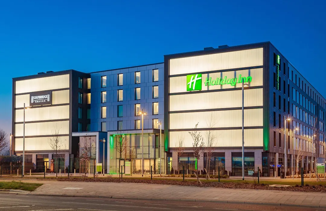 Holiday Inn London Heathrow - Bath Road By Ihg-1
