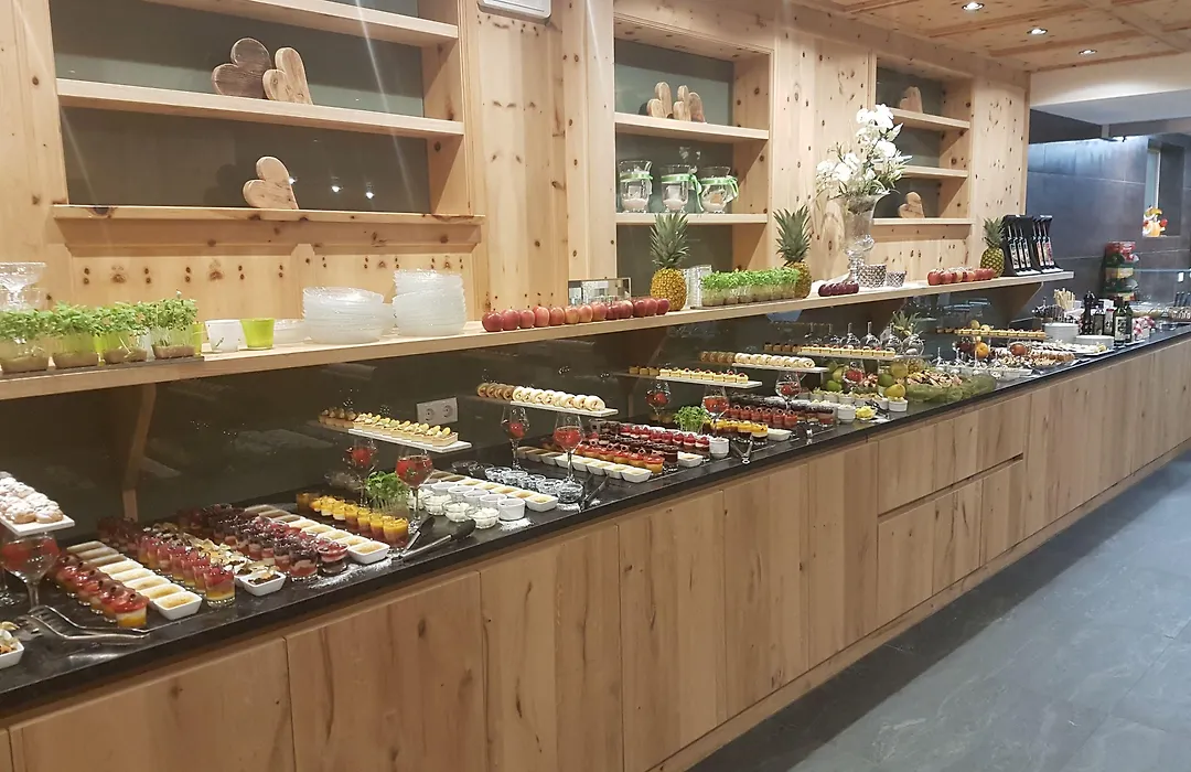 Molaris Lodge-1
