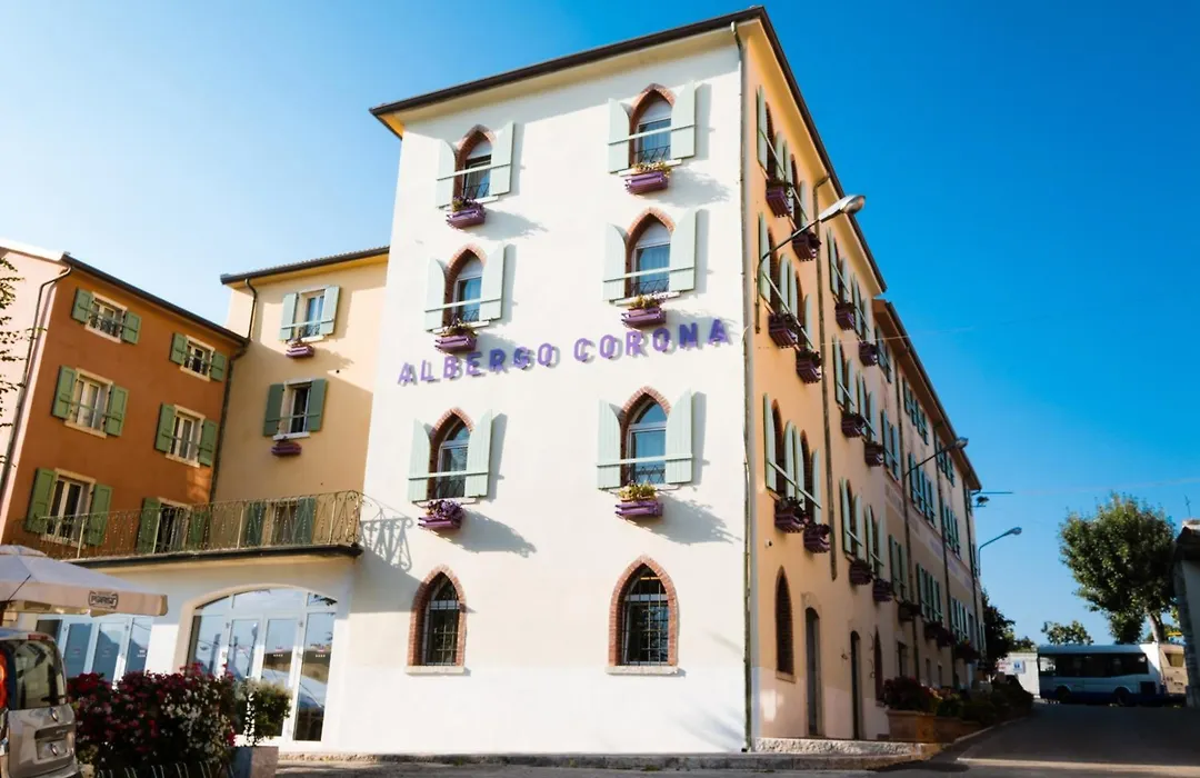 Hotel Corona-1