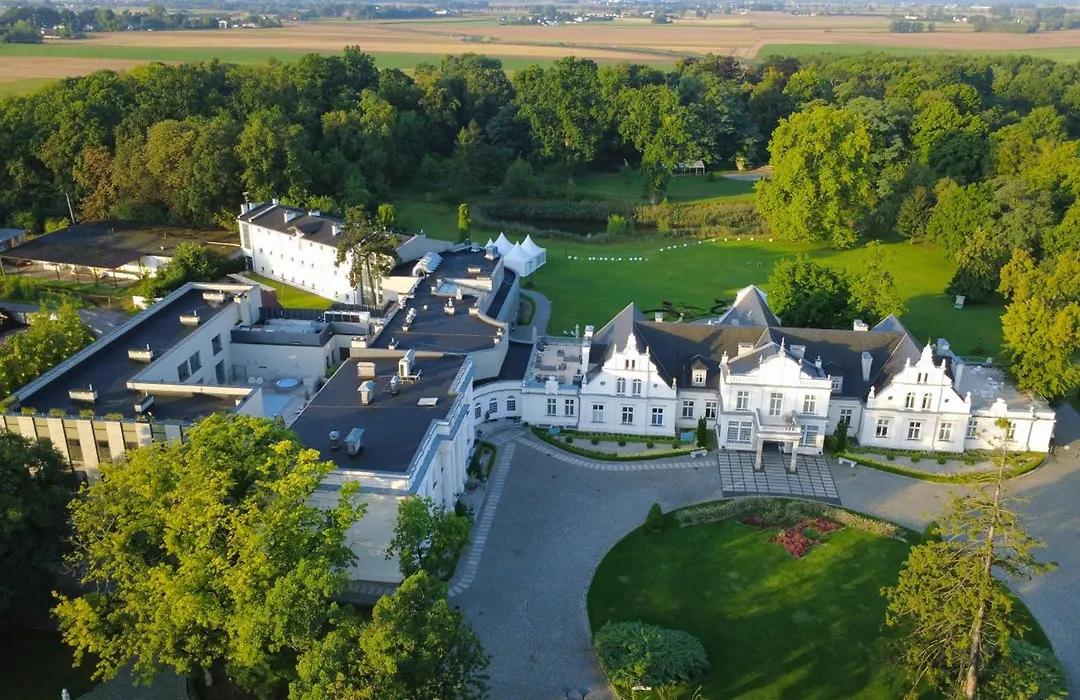 Hotel Palac Romantyczny-1
