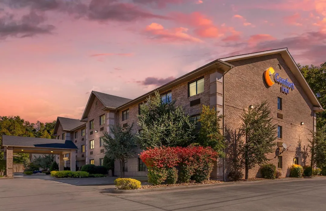 Comfort Inn Huntington Near University Area-1