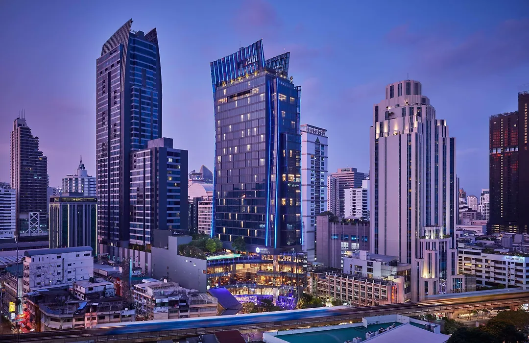 Hyatt Regency Bangkok Sukhumvit-1