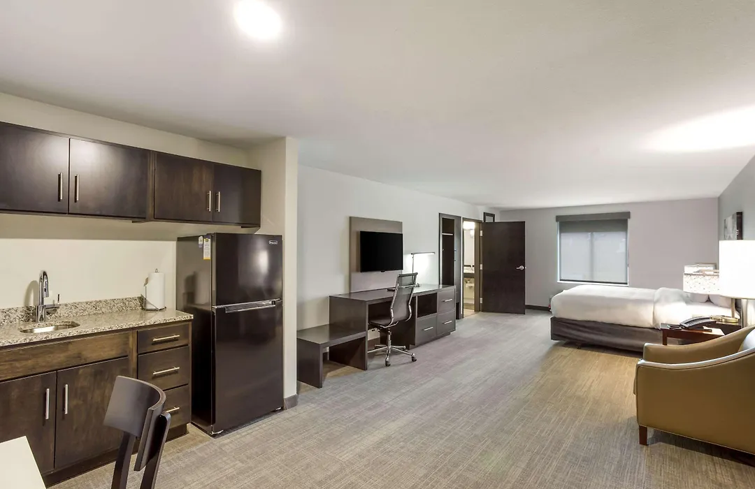 Mainstay Suites Logan Ohio-Hocking Hills-1