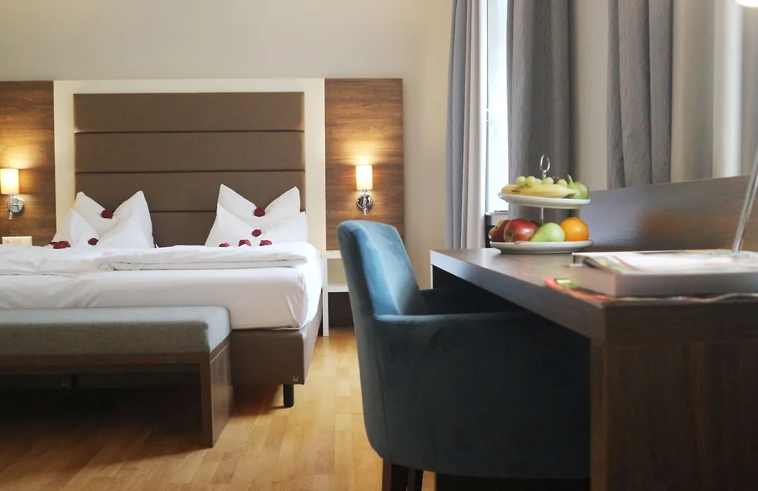 Hotel Haus Delecke-1