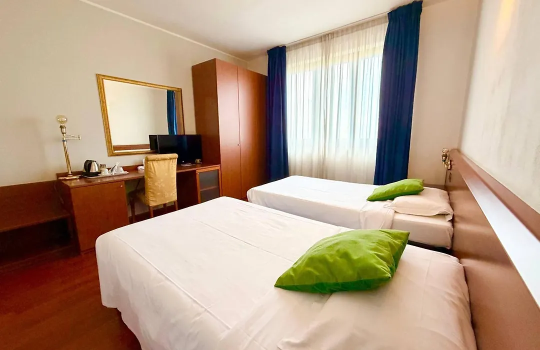 Hotel New Genziana-1