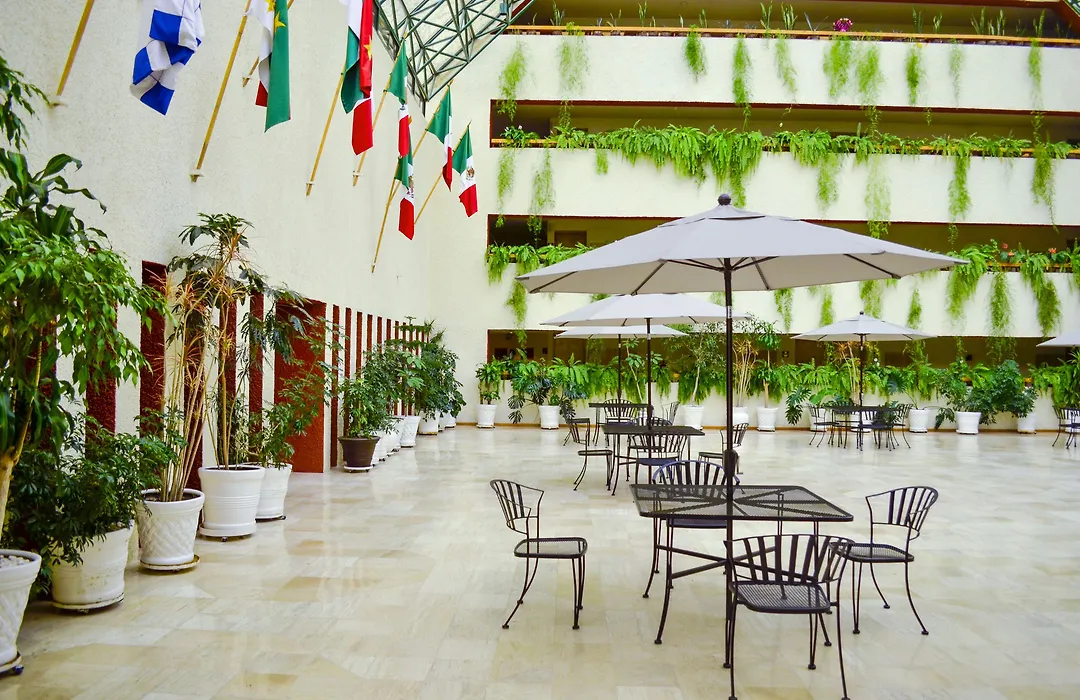 Cantalagua Inn-1