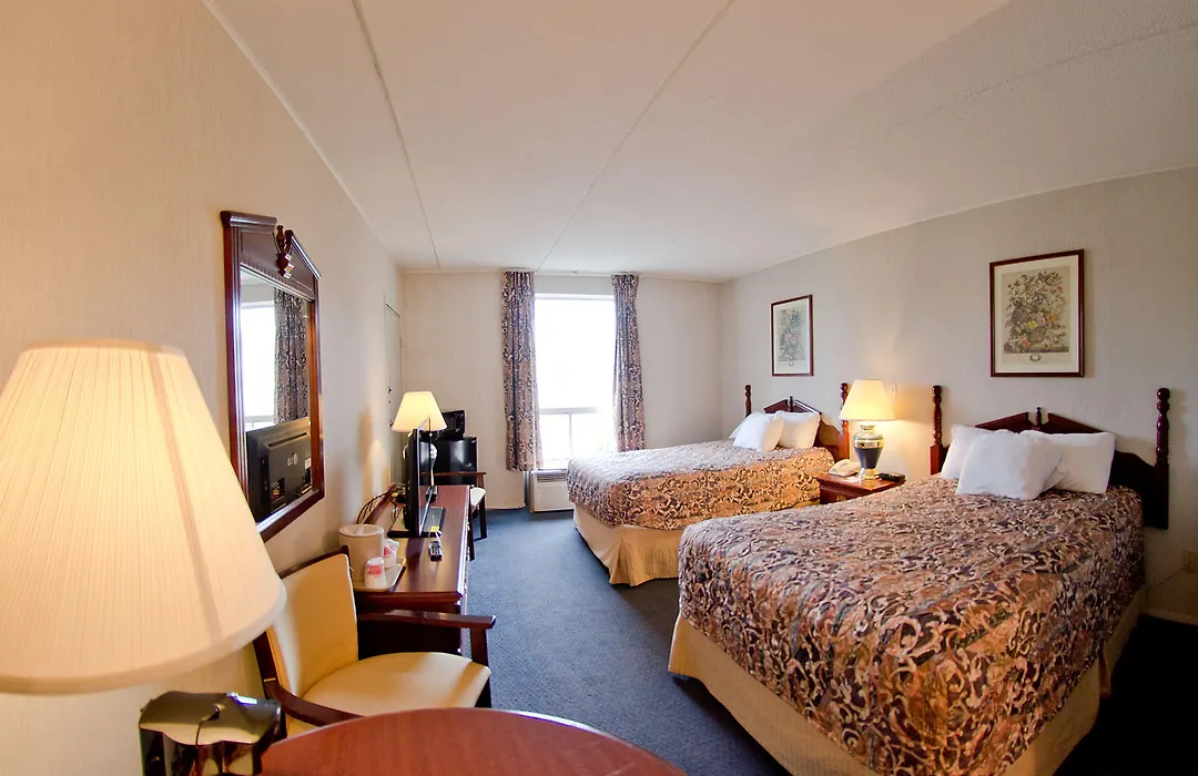 Quality Inn & Suites New Hartford - Utica-1