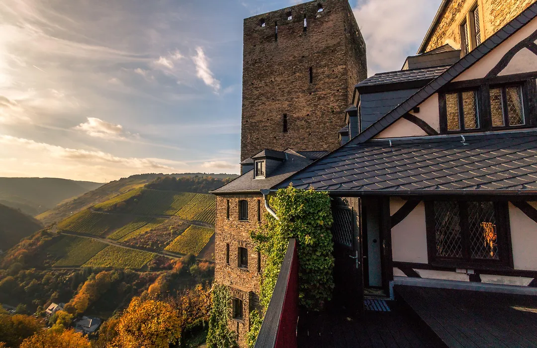 Burghotel Auf Schoenburg-1