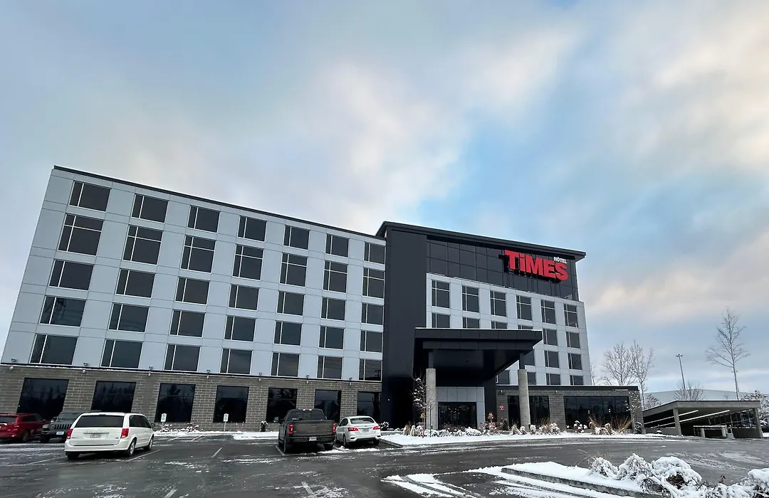 Grand Hotel Times Blainville-Mirabel-1