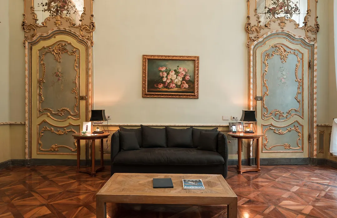 Royal Palace Hotel-1