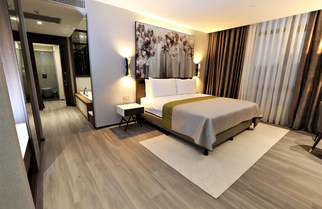 Limak Skopje Luxury Hotel-1