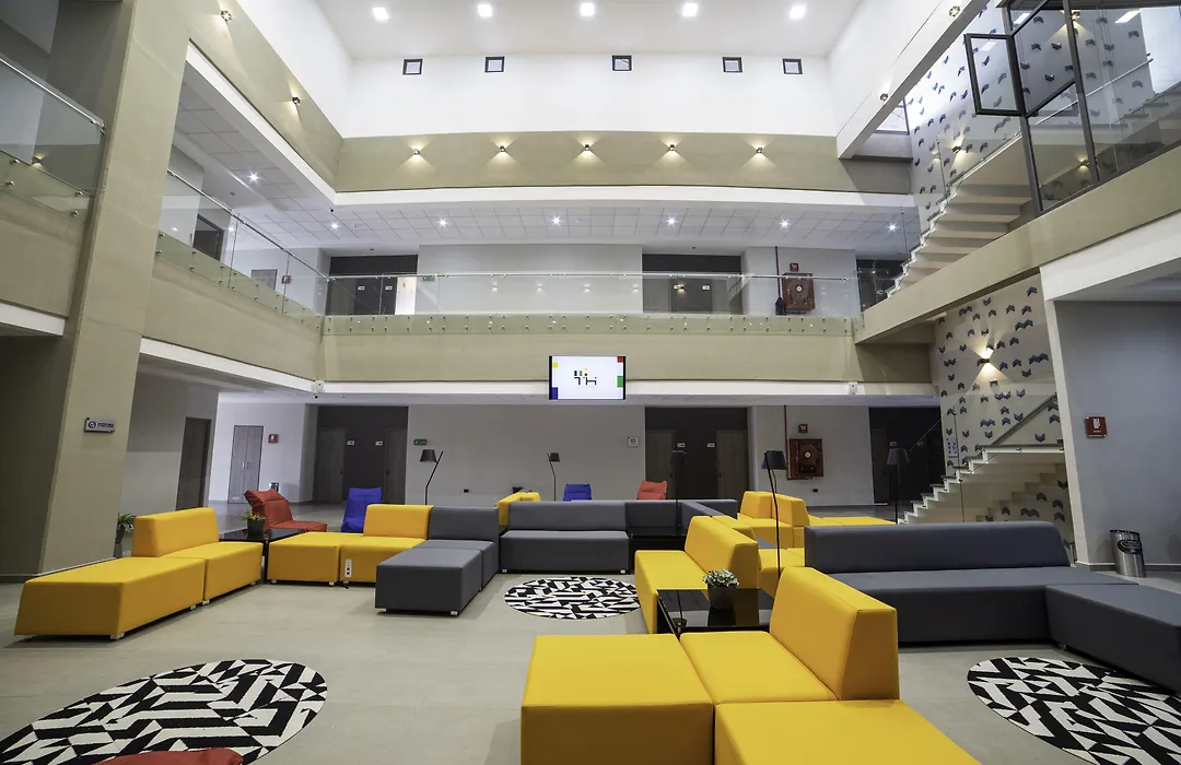 Th Hotel & Vivienda-1